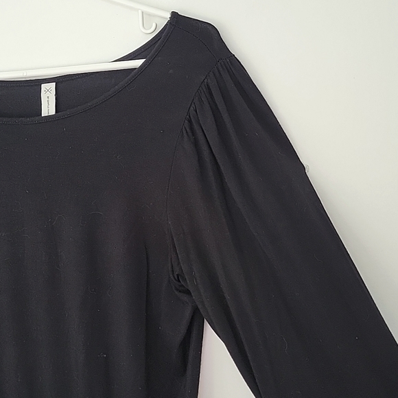 Long sleeved black scoop neck, Gentle Fawn, day to night, soft fabric top - Picture 2 of 6